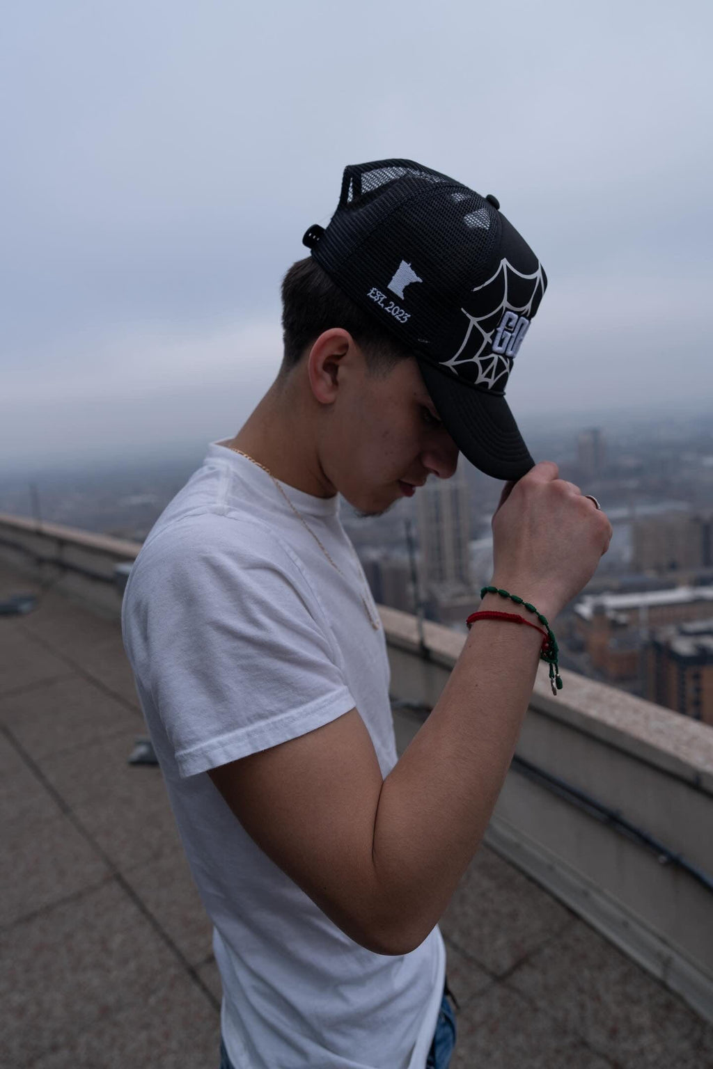 "SPIDERWEB" TRUCKER HAT