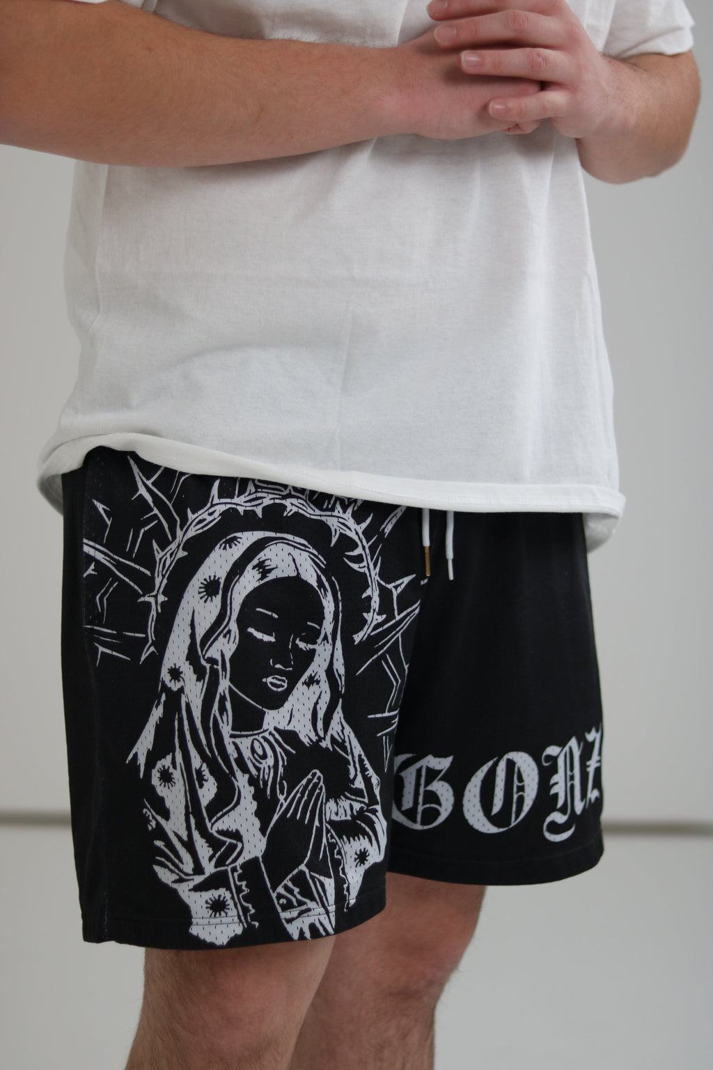 "VIRGENCITA" SHORTS