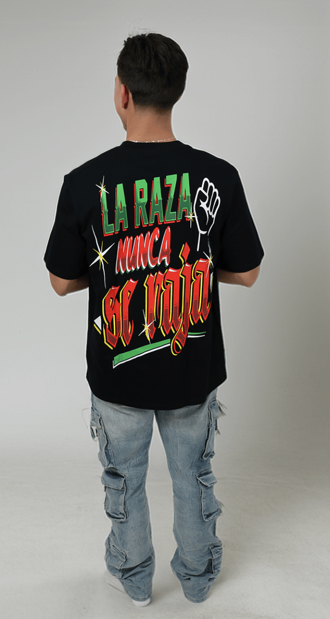 "LA RAZA NUNCA SE RAJA" TSHIRT